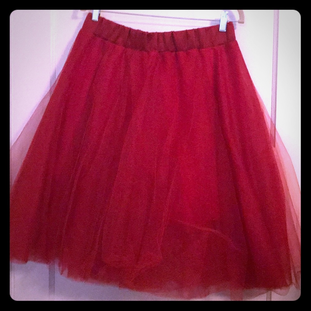 Gorgeous cherry Red tulle skirt - NWOT
